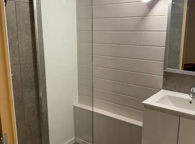 De L'etang De La Demoiselle * Saint-Nabord